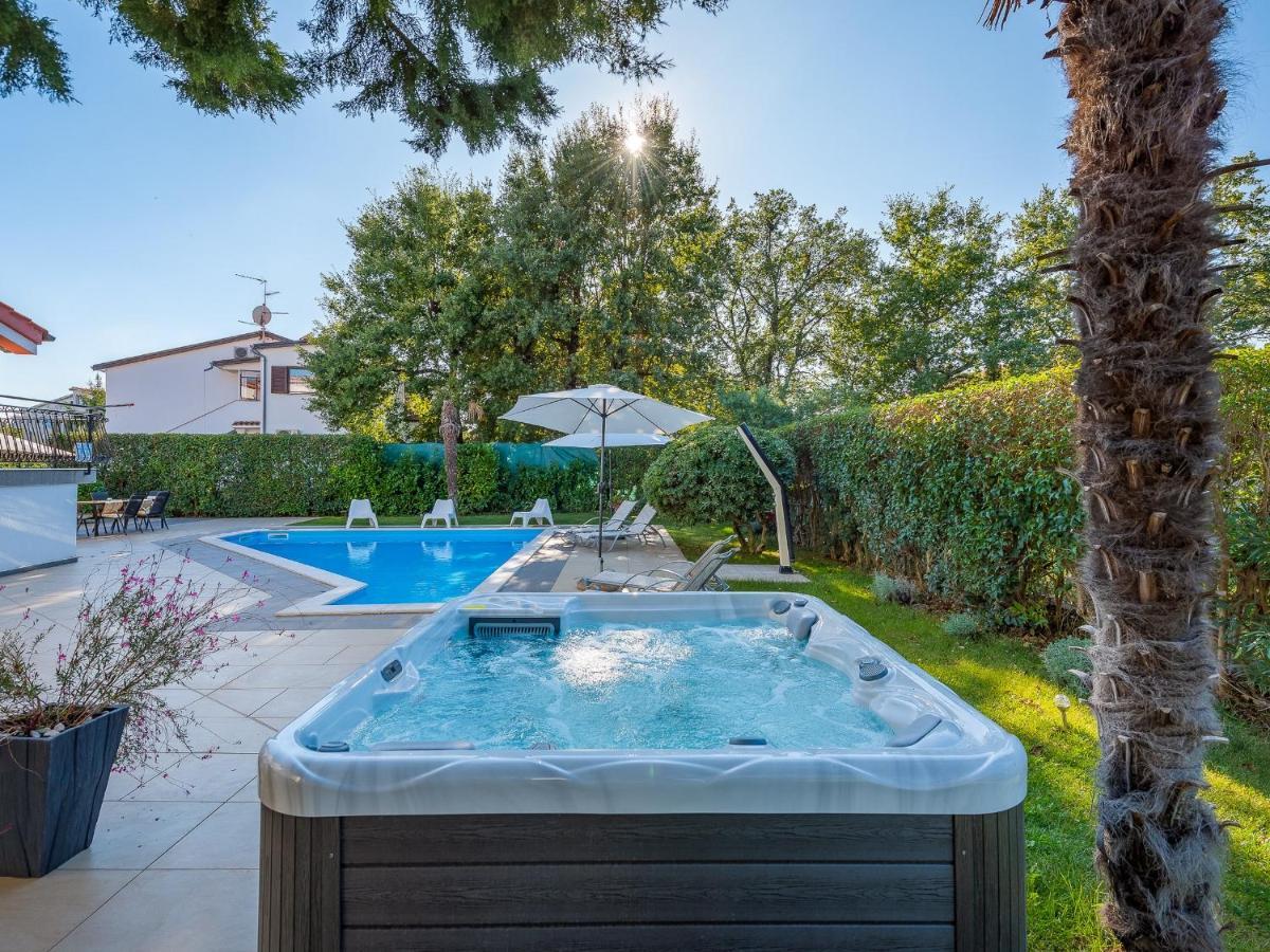Villa Martimar With Pool And Hot Tub In Istria Rosini Luaran gambar